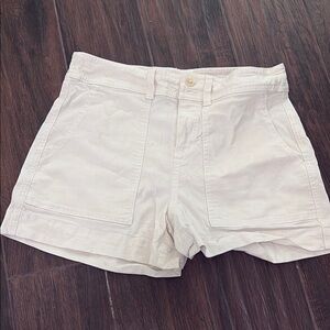 Women's Cream Shorts